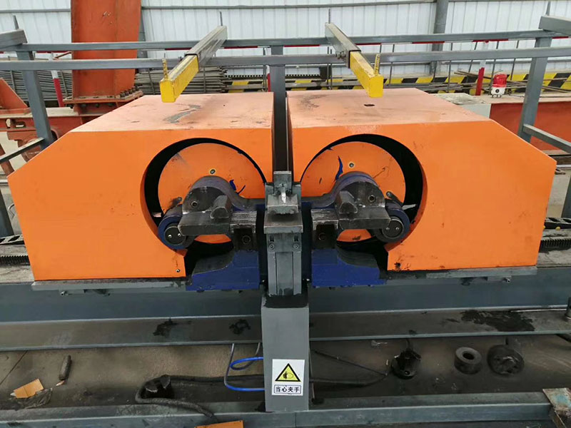 数控钢筋弯曲中心_03